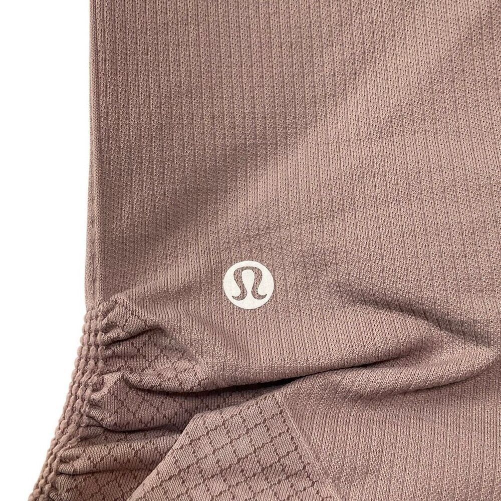 Lululemon Awakening Crop Leggings, Size 4, Mauve gorpcore yoga - Picture 9 of 13